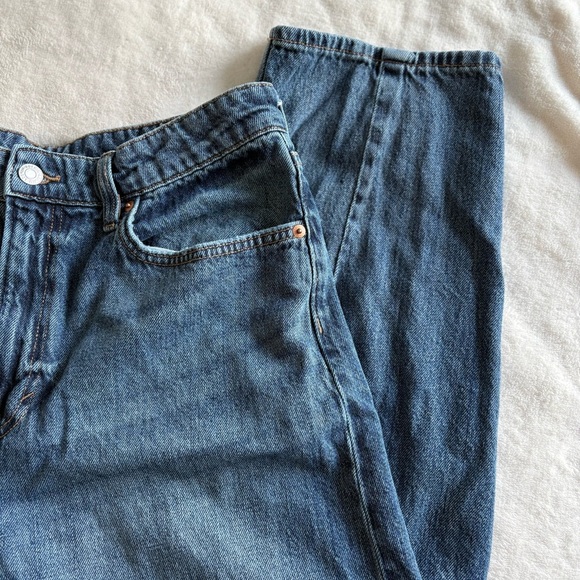 H&M &Denim Barrel Loose Fit High Waist Jeans - Picture 13 of 16